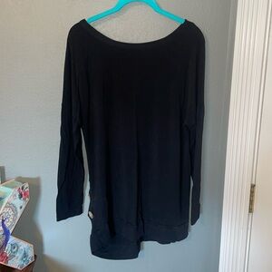 🎄Women’s Large Black Long Sleeve